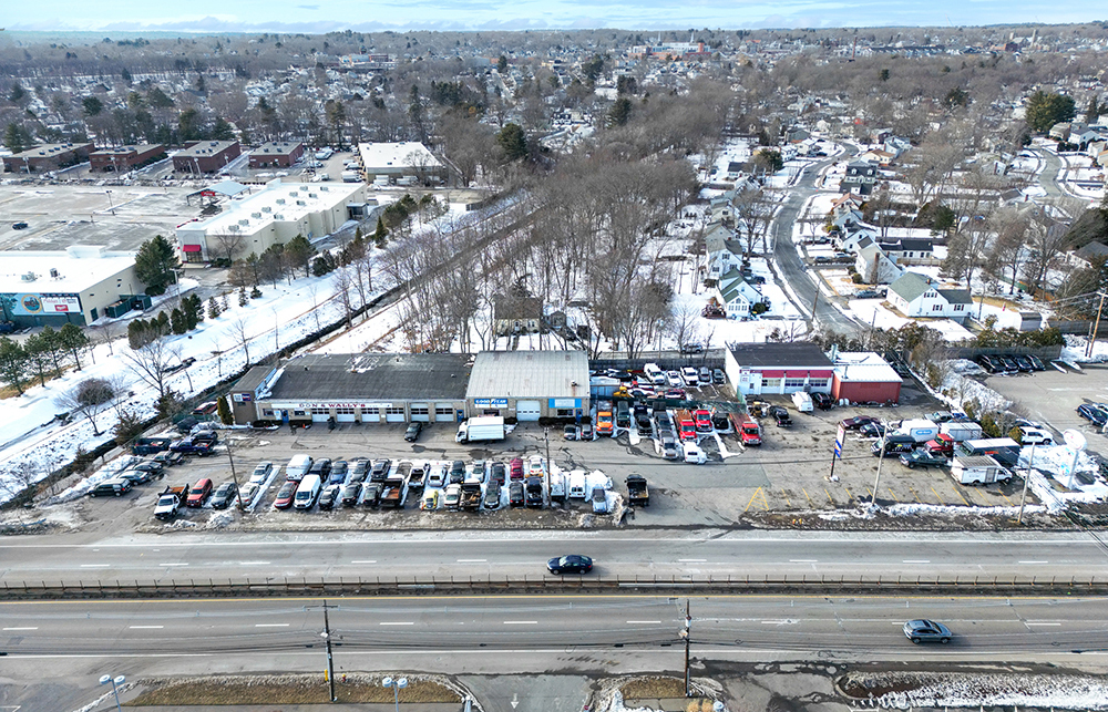 Gardner of DMG Brokerage sells 885-905 Boston Providence Hwy. for $6.2m